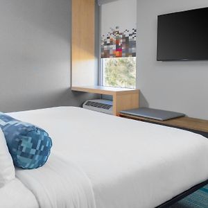King Room Mobility accessible