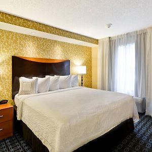 King Room Mobility or hearing accessible
