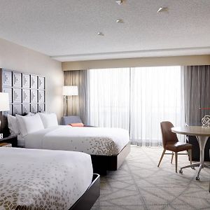 Queen Room Hearing Accesible