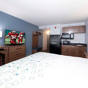 Hometowne Studios By Red Roof Chantilly