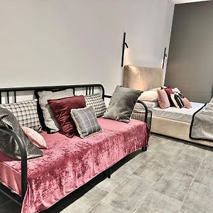 Deluxe Family Suite