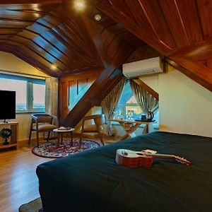 Premium Attic King Room