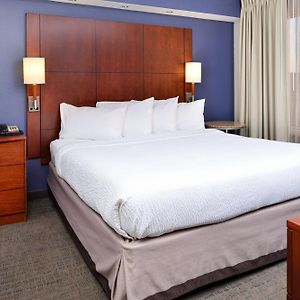 One-Bedroom King Suite