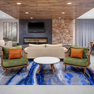 Fairfield Inn & Suites By Marriott Roanoke Salem