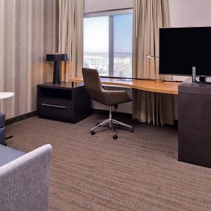 King Studio Hearing accessible