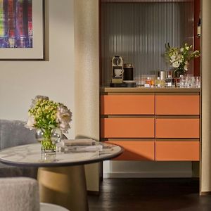 One-Bedroom Junior Suite