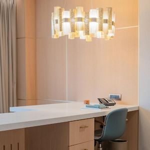 Executive Queen Room