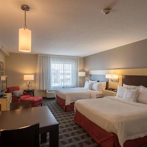 Two-Bedroom King Suite Hearing accessible