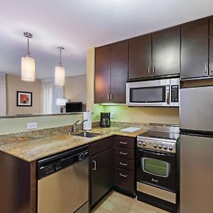 One-Bedroom King Suite Mobility or hearing accessible