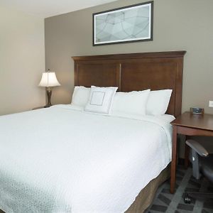 One-Bedroom King Suite