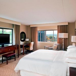 Tradition King Room