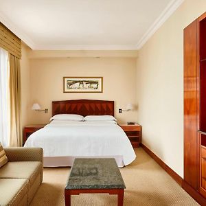 Classic King Room