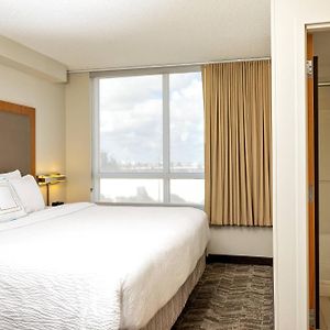 King Suite Mobility or hearing accessible