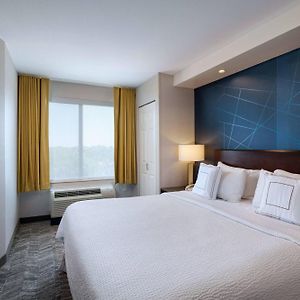 King Suite Mobility accessible
