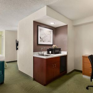 King Suite Mobility or hearing accessible