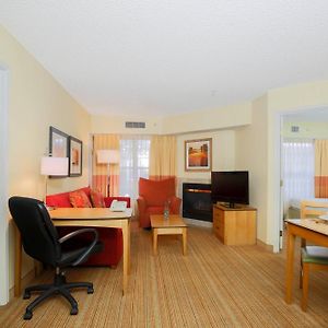 Two-Bedroom King Suite