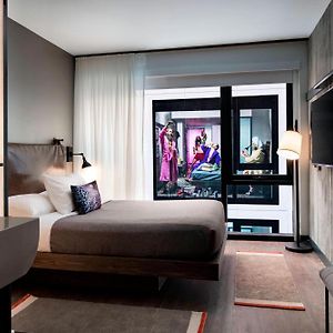Inner Queen Room Hearing accessible