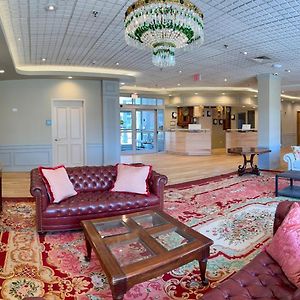 The Gem Museum Suites