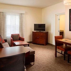 One-Bedroom King Suite