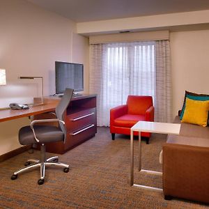 One-Bedroom King Suite