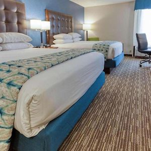 Heritage Inn & Suites St Louis Fenton, Trademark By Wyndham