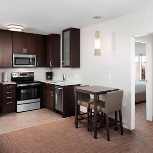 One-Bedroom King Suite Hearing accessible