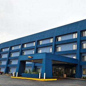 Days Inn By Wyndham Davenport