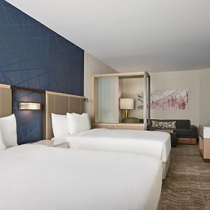 King Suite Mobility accessible