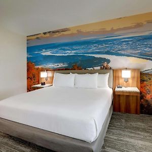 King Room Mobility accessible