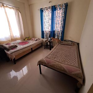 Dormitory Room Mixed