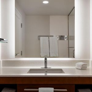 Queen Studio Hearing accessible