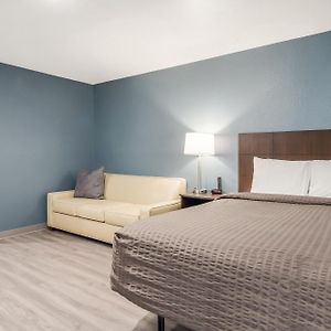 Queen Suite