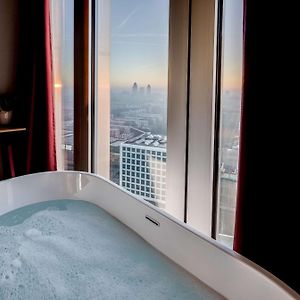 Premium King Room