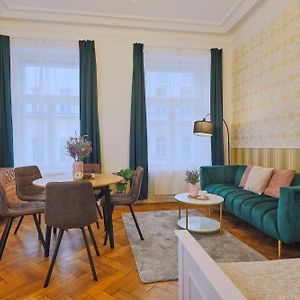 Classic Apartment