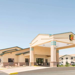 Super 8 By Wyndham Santa Rosa