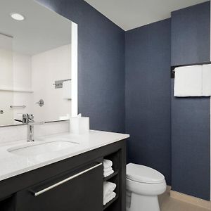 King Studio Hearing accessible