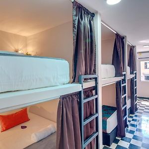 Dormitory Room Mixed