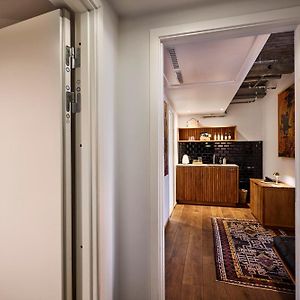 Two-Bedroom King Suite