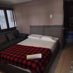 Economy Triple Room