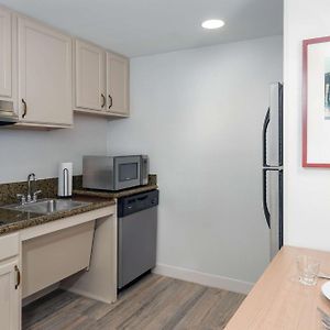 King Suite Mobility accessible