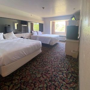 Queen Suite