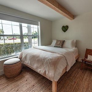 Large Queen Room