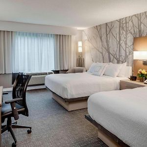 Queen Room Hearing Accesible