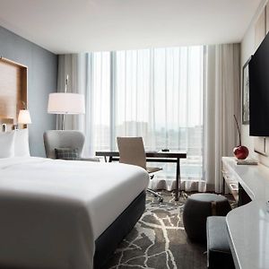 King Room Hearing Accessible