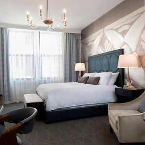 King Room Mobility accessible