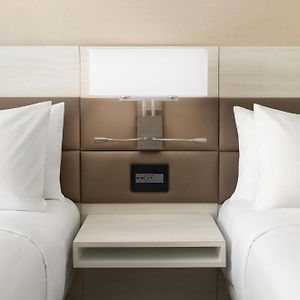 Executive Queen Room