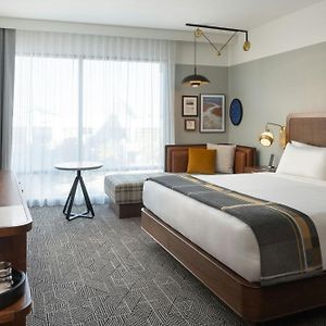 King Room Mobility accessible