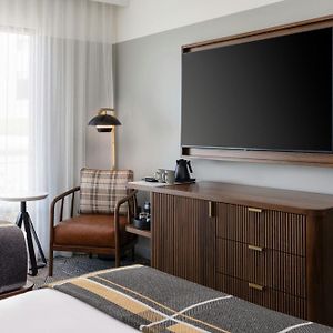 Classic Tower Queen Room