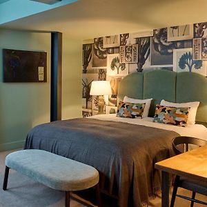 Classic Twin Room