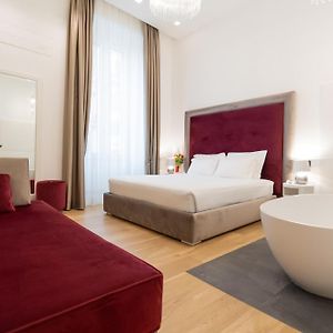 Domus Aurea Luxury Suites
